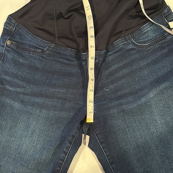 Isabel Maternity Bermuda Short Dark Denim Size 10 - Picture 6 of 8